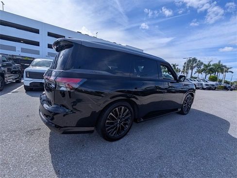 Used 2025 INFINITI QX80 Autograph image 12