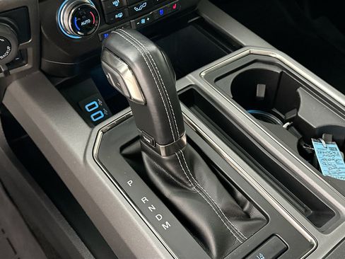 Used 2018 Ford F150 Raptor w/ Equipment Group 802A Luxury AWD/4WD image 27