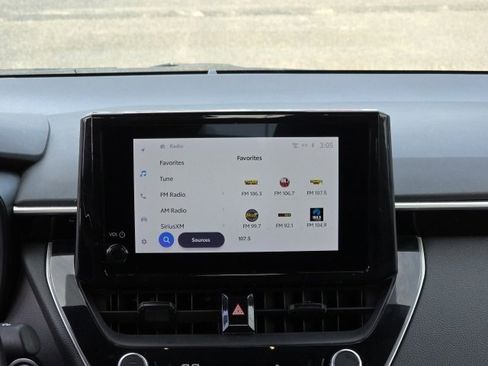 Used 2024 Toyota Corolla SE image 12