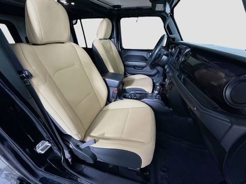 Used 2020 Jeep Wrangler Unlimited Sport image 25