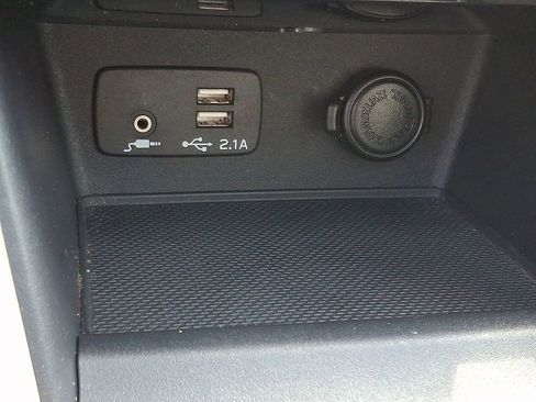 Certified 2023 Subaru Forester Limited AWD/4WD image 27