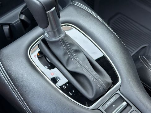 Used 2026 Honda HR-V EX-L image 23