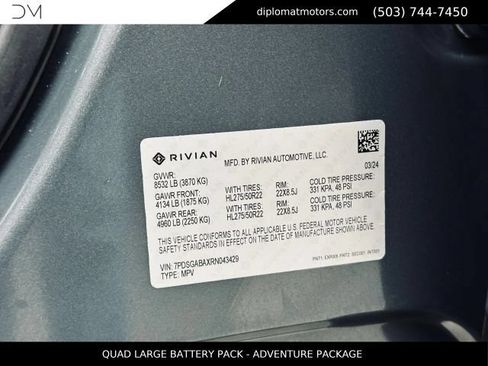 Used 2024 Rivian R1S Adventure AWD/4WD image 41
