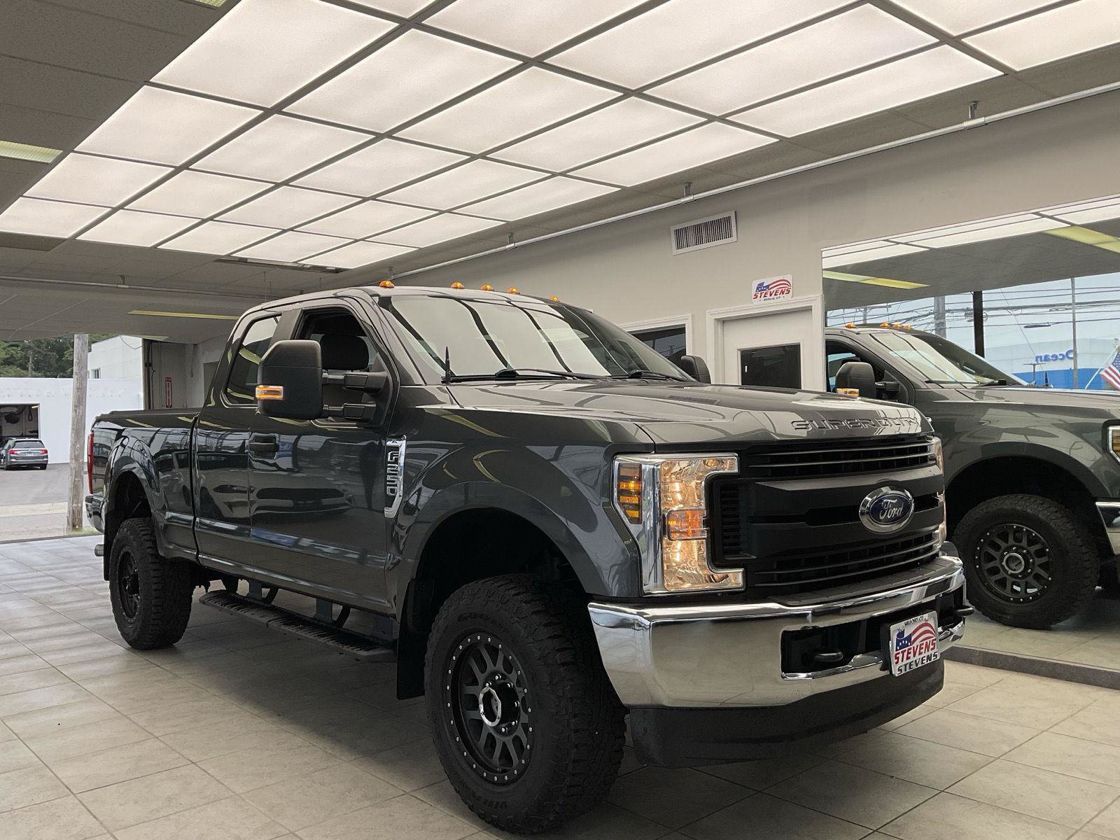 Used 2019 Ford F250 XL w/ XL Value Package AWD/4WD image 1