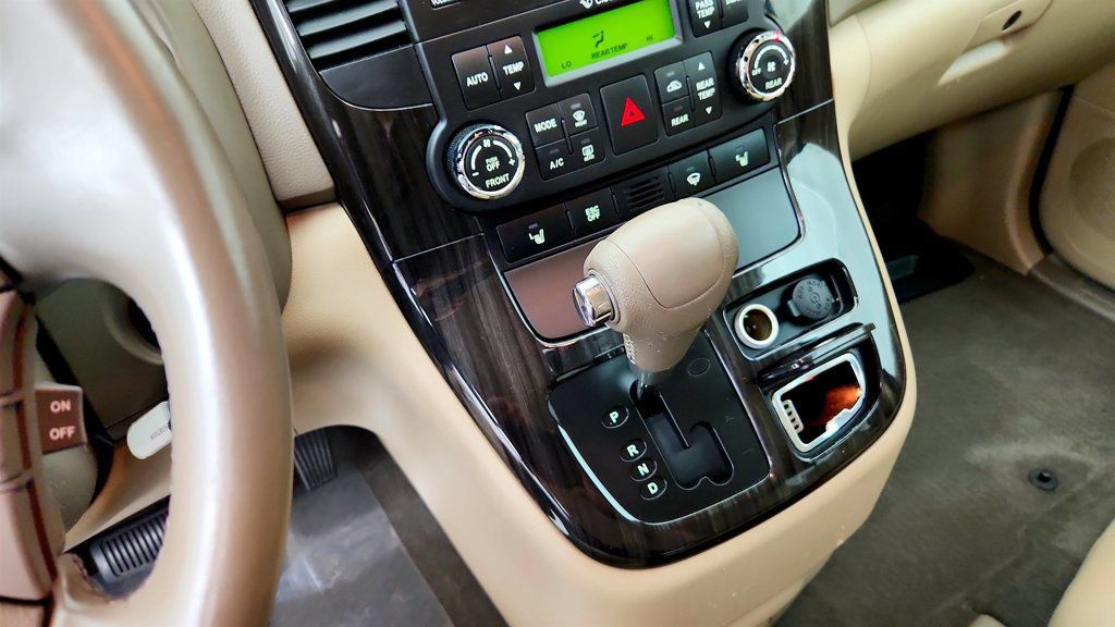 Used 2014 Kia Sedona EX FWD image 15