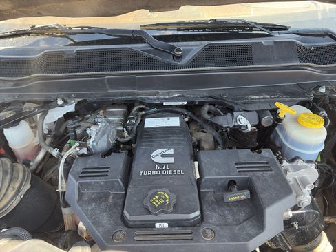 Used 2022 RAM 3500 Laramie AWD/4WD image 20