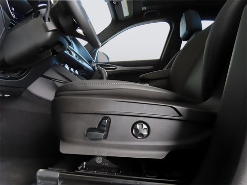 New 2025 Alfa Romeo Stelvio Sprint w/ Convenience Package image 38