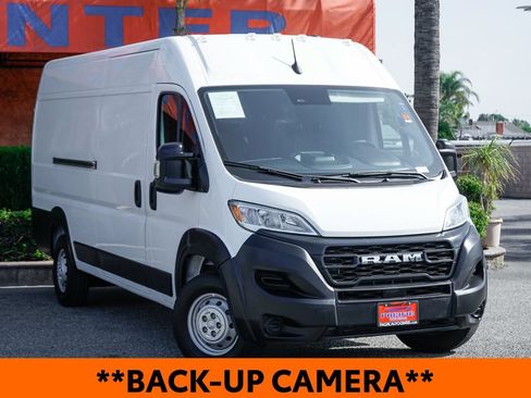 Used 2023 RAM ProMaster 3500 FWD image 2