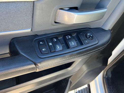 Used 2019 RAM 2500 Big Horn image 13