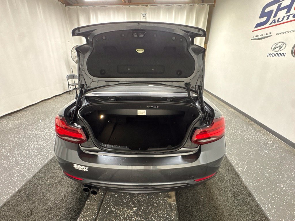 Used 2021 BMW 230i xDrive Convertible w/ Premium Package AWD/4WD image 13