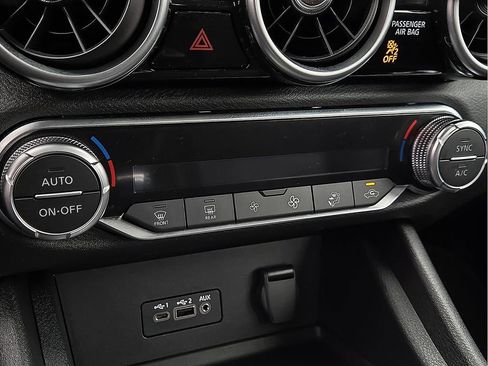 Used 2023 Nissan Sentra SR image 16