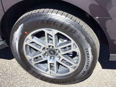 New 2026 Ford Expedition Max Active image 15