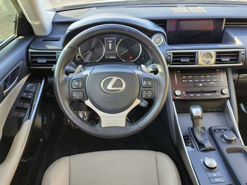 Used 2018 Lexus IS 300 w/ Accessory Package image 26