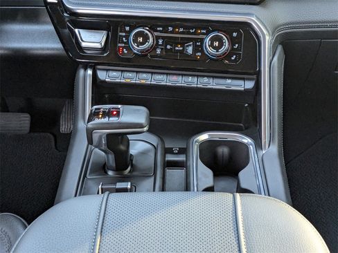 Used 2023 GMC Sierra 1500 Denali w/ Denali Reserve Package image 19