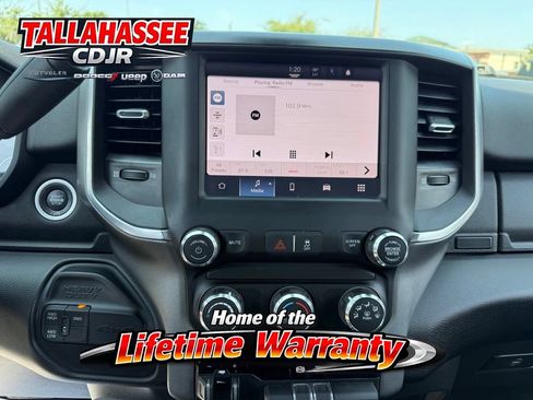 Used 2024 RAM 3500 Big Horn AWD/4WD image 23