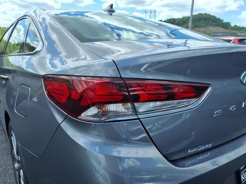 Used 2018 Hyundai Sonata Sport FWD image 10
