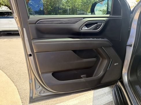 Used 2021 GMC Yukon SLT w/ SLT Premium Package RWD image 21