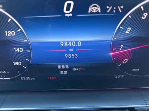 Used 2025 Mercedes-Benz GLS 450 4MATIC image 32