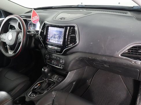 Used 2021 Jeep Cherokee Limited AWD/4WD image 9