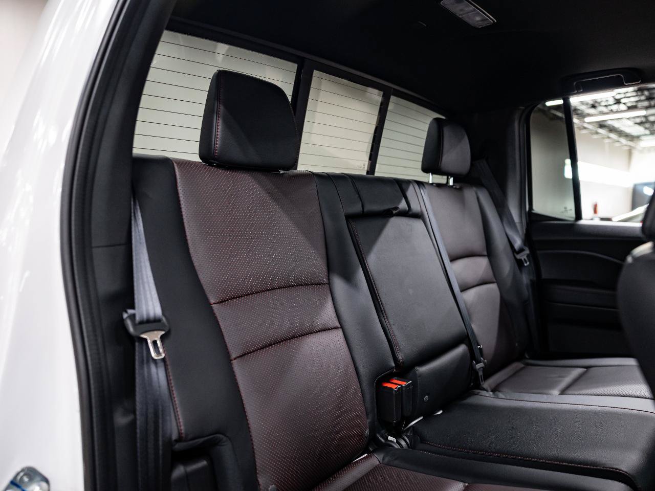 Used 2026 Honda Ridgeline Black Edition image 13