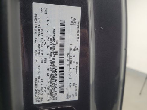 Used 2020 Ford F150 XLT image 33