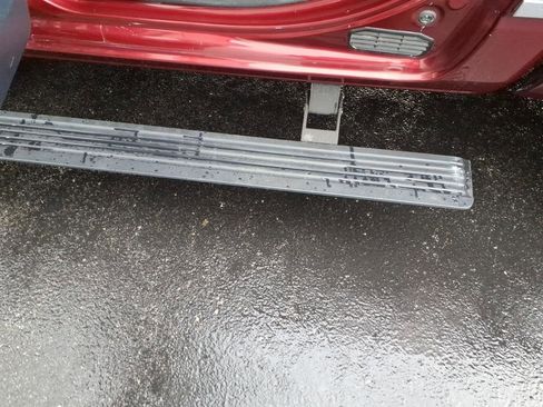 Used 2020 RAM 1500 Limited AWD/4WD image 9