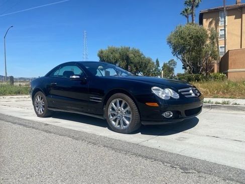 Used 2007 Mercedes-Benz SL 550 image 2