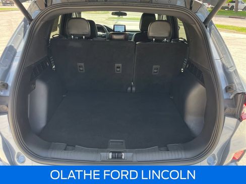 Used 2024 Ford Escape ST-Line Select AWD/4WD image 28