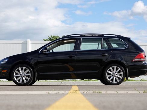 Used 2012 Volkswagen Jetta TDI FWD image 9