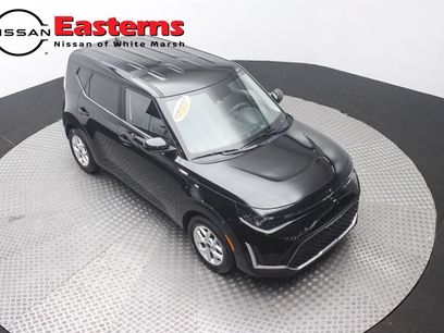 Used 2025 Kia Soul LX w/ LX Technology Package