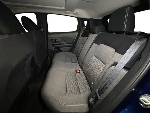 New 2026 Nissan Kicks SV w/ SV Premium Package AWD/4WD image 13