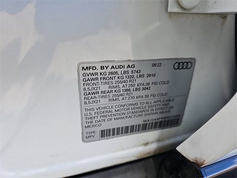 Used 2023 Audi SQ5 Premium Plus w/ Premium Plus Package image 37