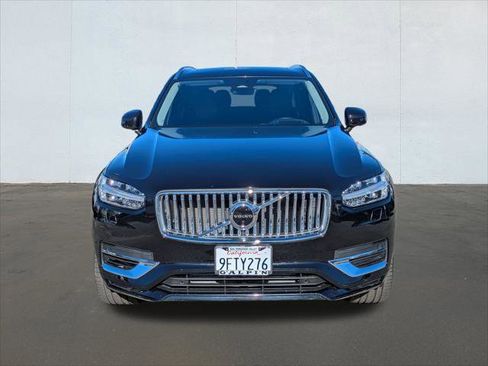 Used 2023 Volvo XC90 T8 Ultimate image 8