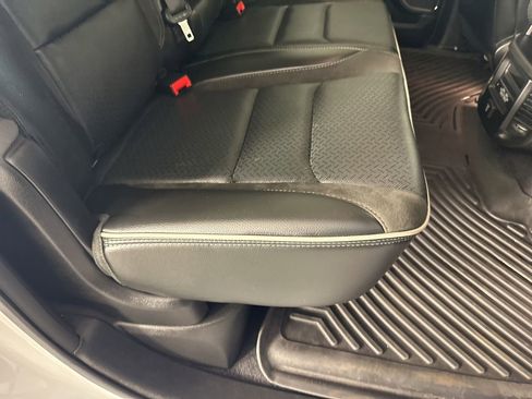 Used 2025 RAM 1500 Laramie image 30