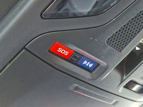 Certified 2025 Subaru Outback Wilderness image 29