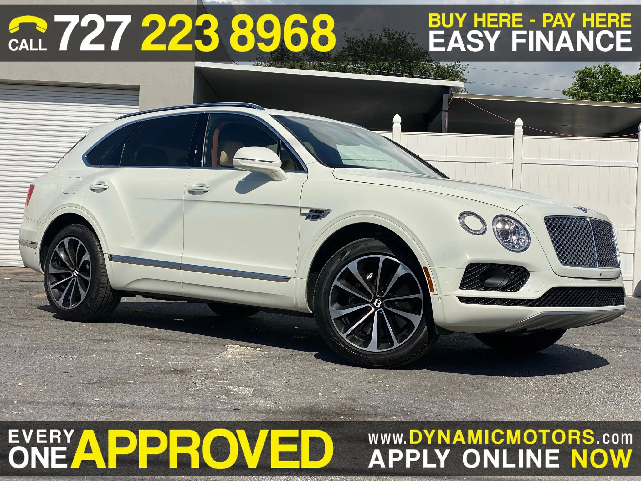 Used 2017 Bentley Bentayga AWD/4WD image 1