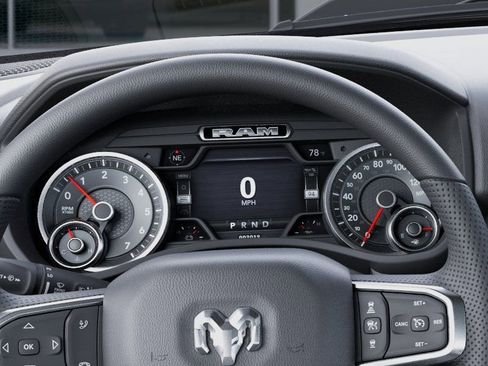 New 2026 RAM 1500 Express AWD/4WD image 18
