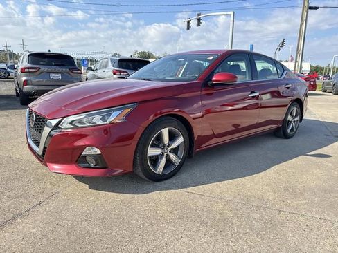 Used 2019 Nissan Altima 2.5 SL image 3
