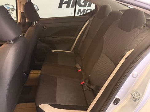 Used 2021 Nissan Versa SV image 16