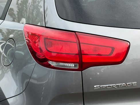 Used 2016 Kia Sportage LX image 24