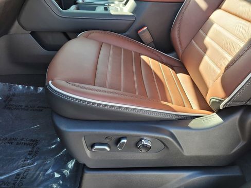 New 2026 GMC Sierra 2500 Denali Ultimate w/ Max Trailering Package image 13