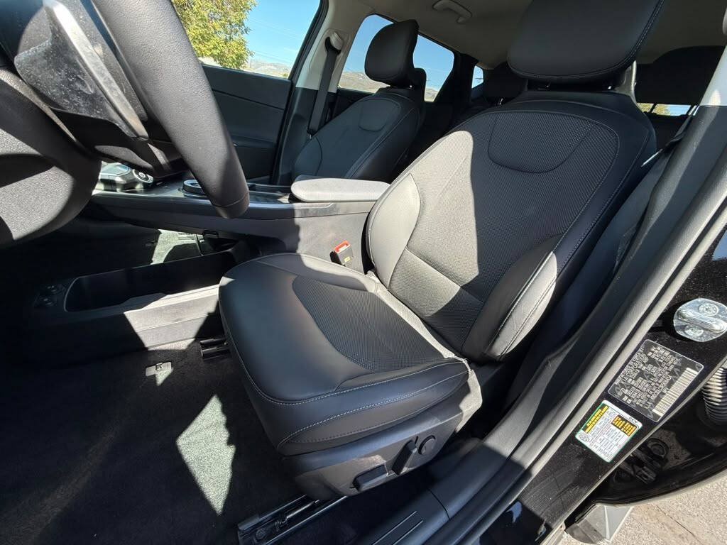 Used 2024 Kia EV6 Light AWD/4WD image 11