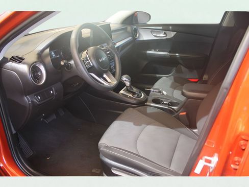 Used 2023 Kia Forte LXS image 10