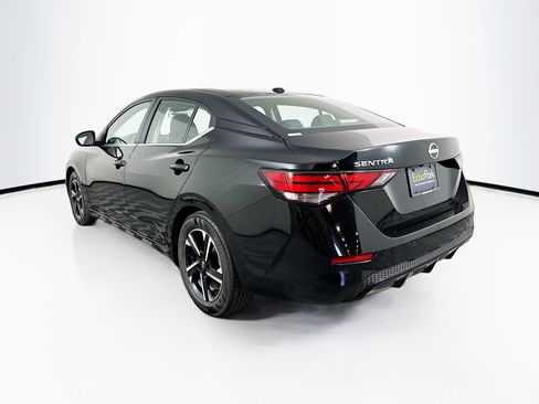 Used 2025 Nissan Sentra SV FWD image 5