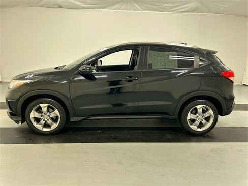 Used 2017 Honda HR-V EX-L image 6