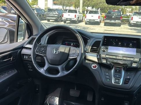 Used 2024 Honda Odyssey EX-L image 14