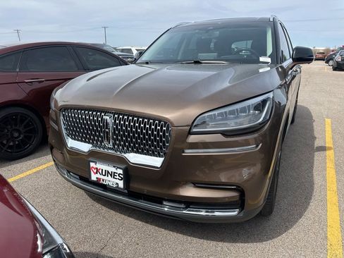 Used 2022 Lincoln Aviator Reserve w/ Equipment Group 201A image 18