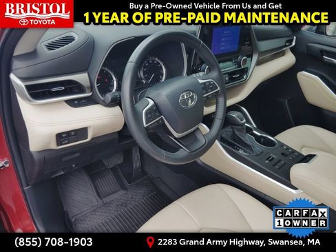 Used 2023 Toyota Highlander XLE AWD/4WD image 16