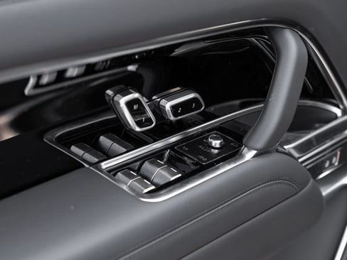 New 2026 Land Rover Range Rover SE AWD/4WD image 55