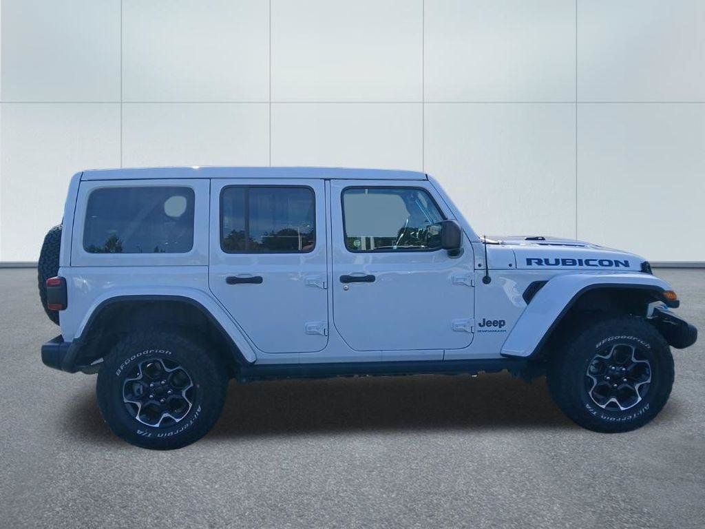 Used 2023 Jeep Wrangler Unlimited Rubicon 4xe w/ Cold Weather Group AWD/4WD image 9